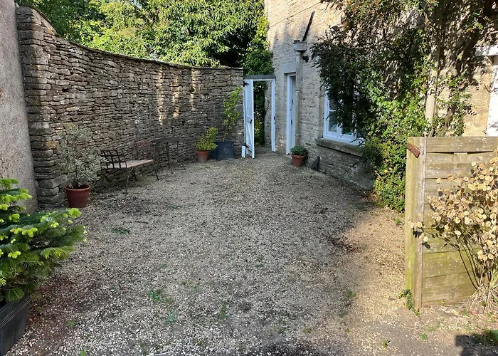 Farm Flat